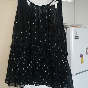 Sleeveless black top